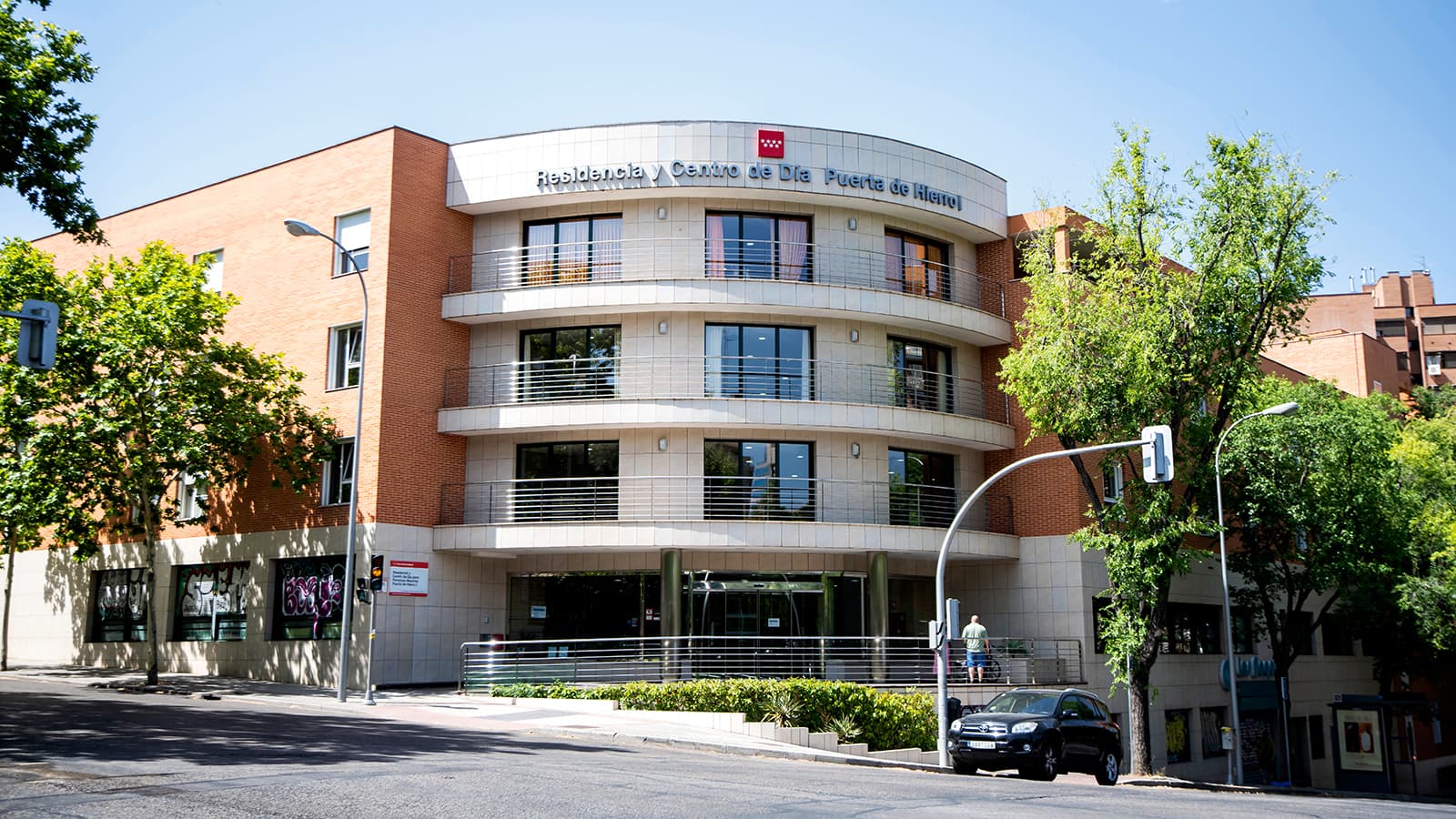 Los Nogales Puerta de Hierro