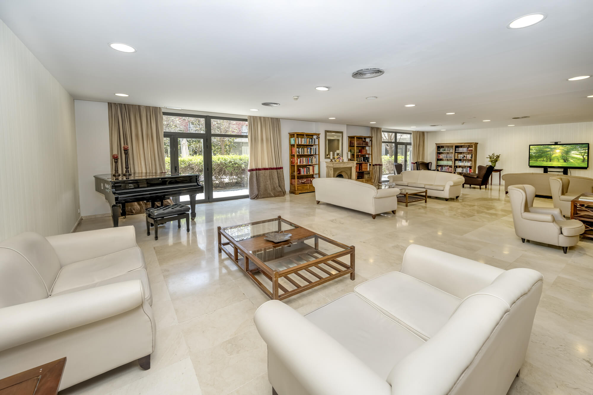 Sanitas Residencia de Mayores Les Corts 6.jpg