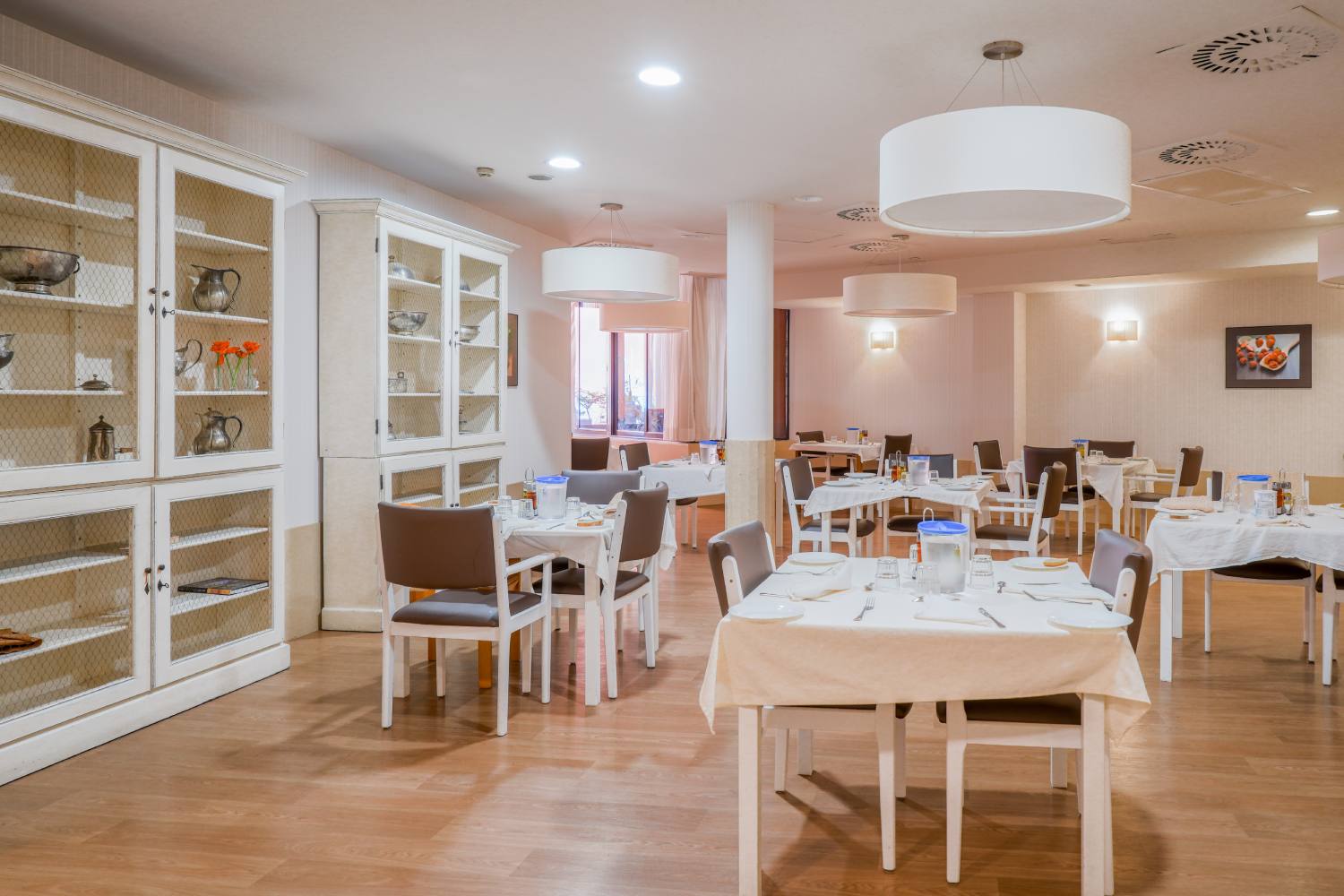 Sanitas Residencia de Mayores Sagrada Familia 1.jpg